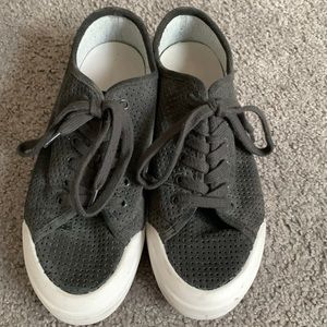 Rag & Bone women sz 8 sneakers , gray